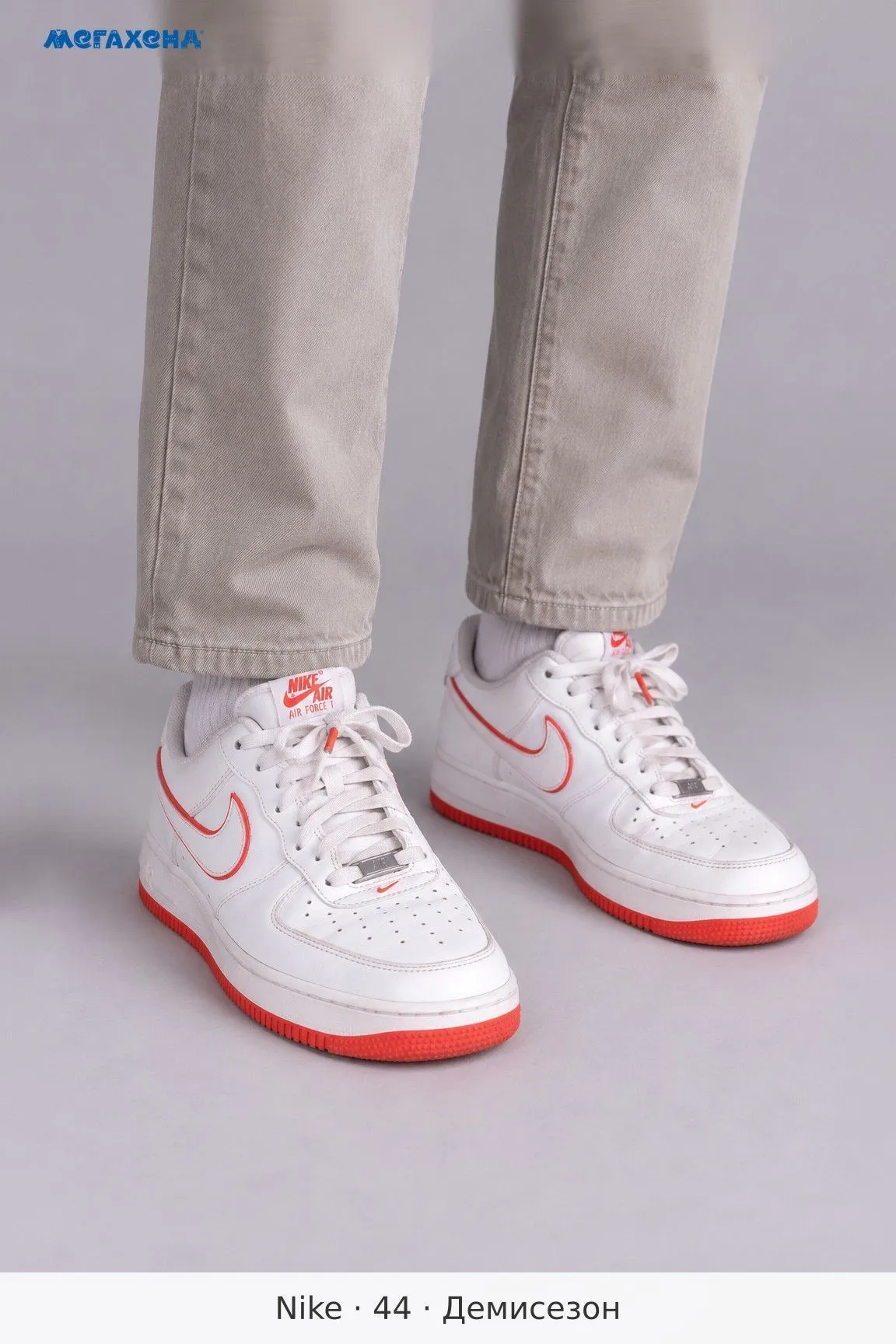 кроссовки Nike