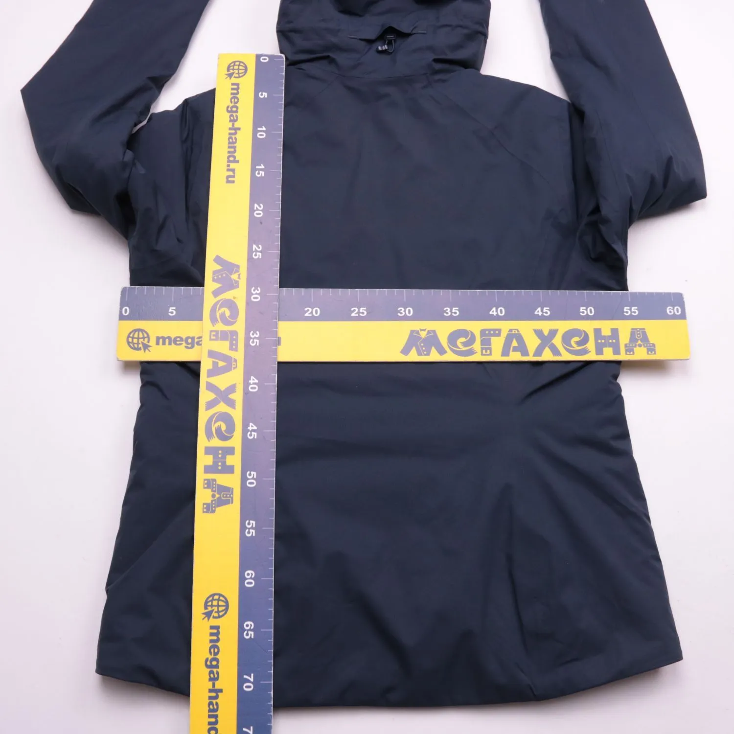 Тёмно-синяя куртка Jack Wolfskin с капюшоном, размер 48 (L)