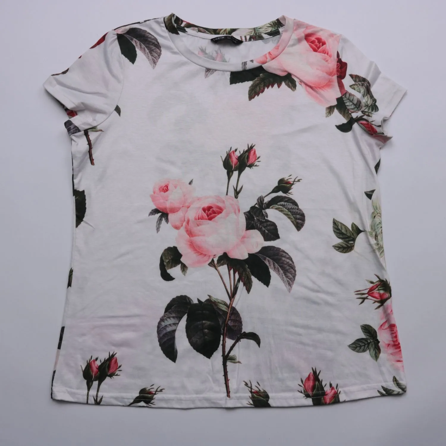 футболка SHEIN