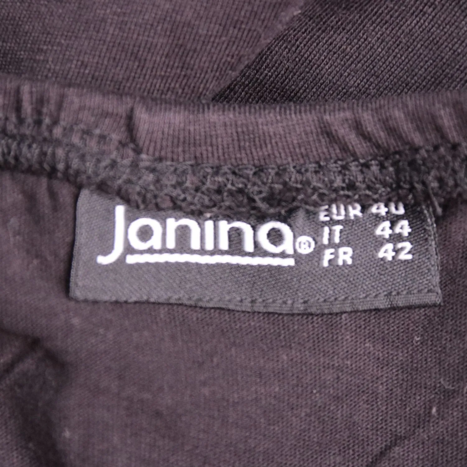 футболка Janina